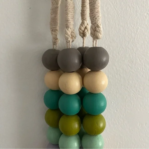 Wooden Bead curtain tie backs - Picture 3 of 7